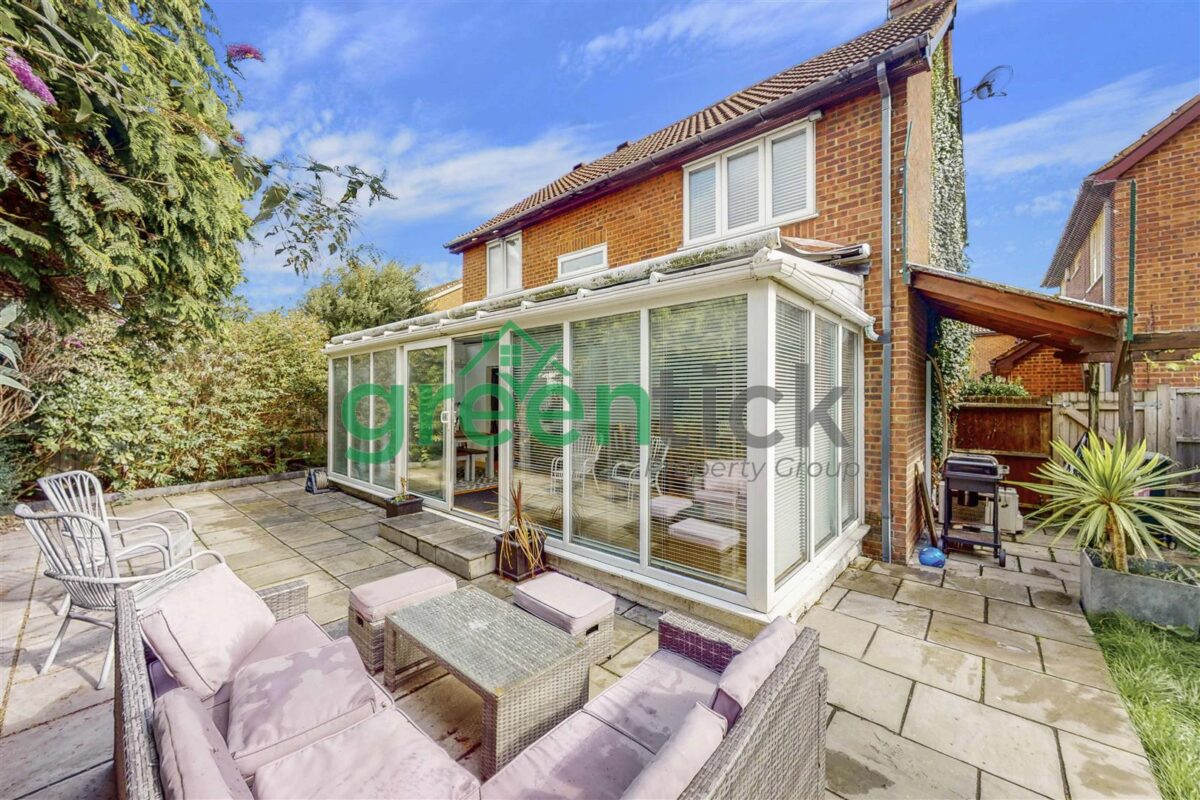 Chinnery Close, Enfield