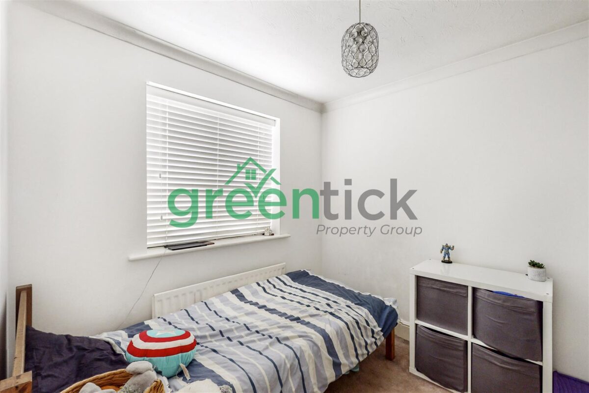 Chinnery Close, Enfield