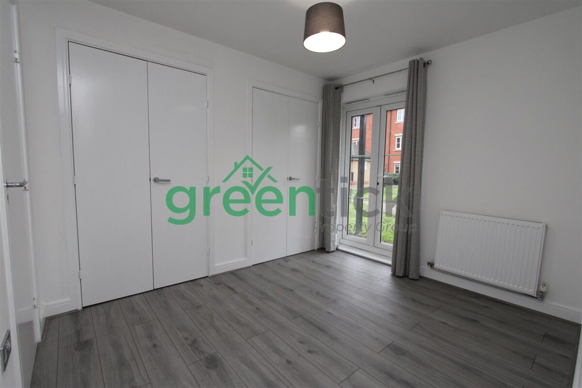 Fencepiece Road, Ilford