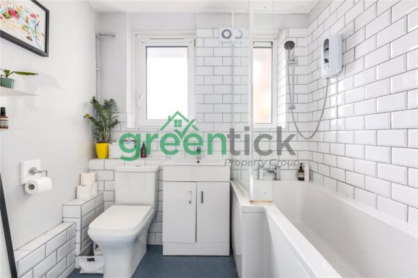 Upper Clapton Road, London