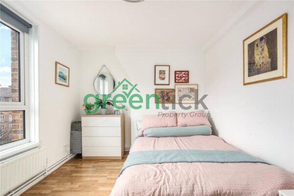 Upper Clapton Road, London