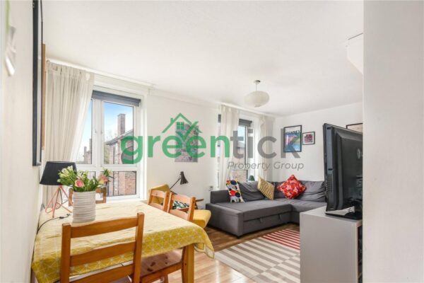 Upper Clapton Road, London