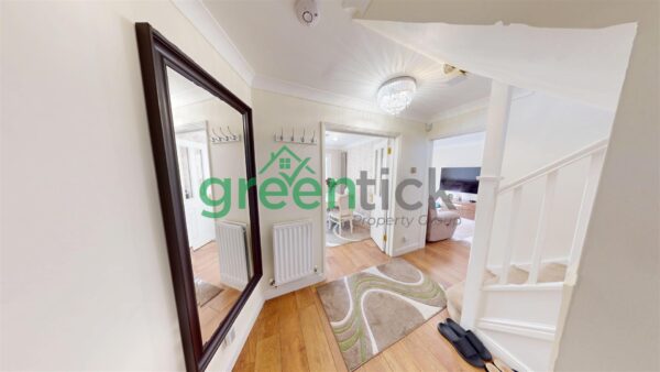 Denby Grange, Harlow