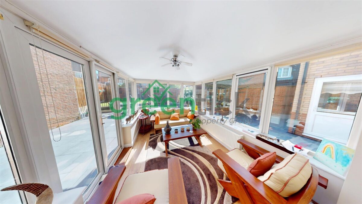 Denby Grange, Harlow