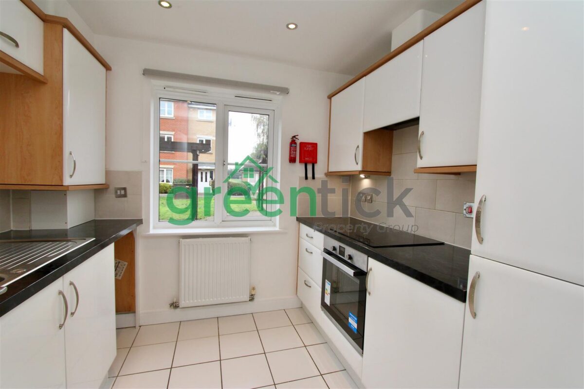 Fencepiece Road, Ilford