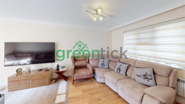 Denby Grange, Harlow