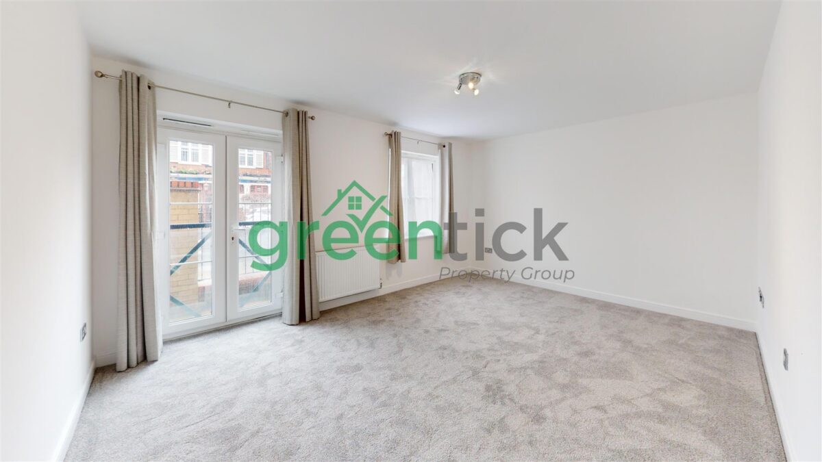 Fencepiece Road, Ilford