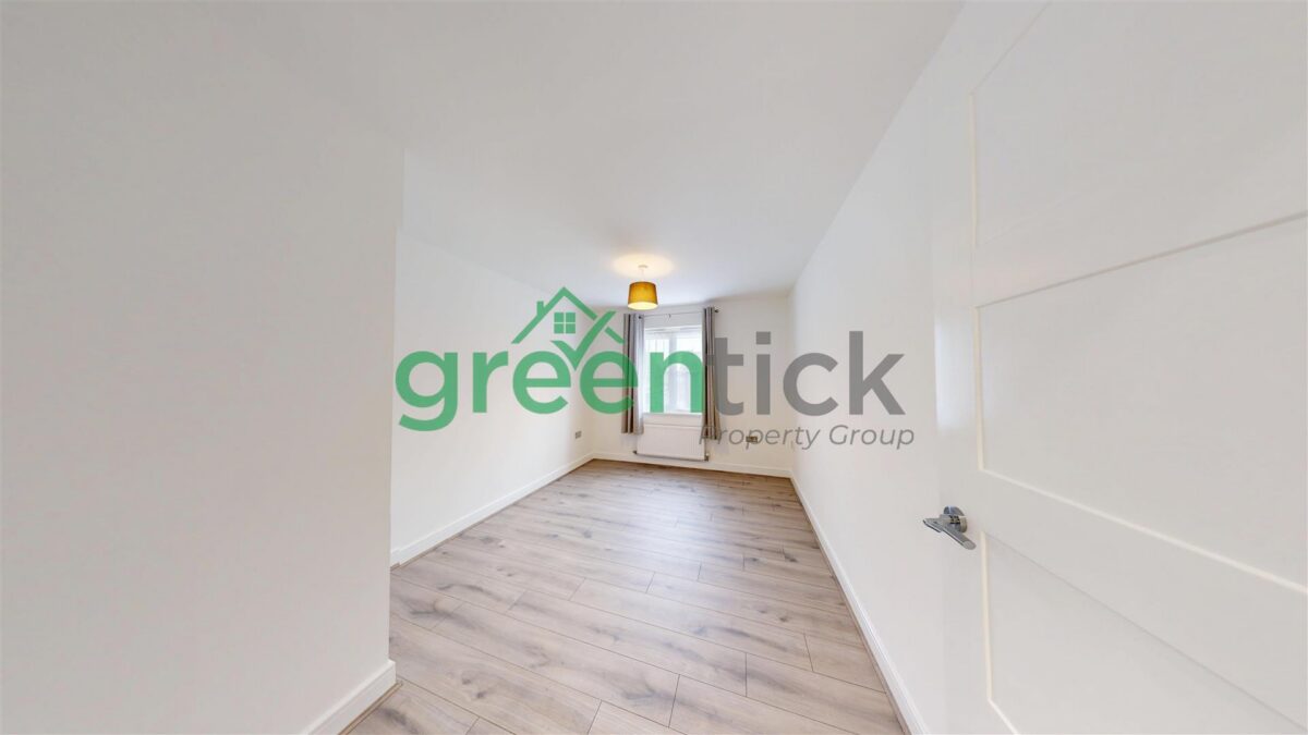 Fencepiece Road, Ilford